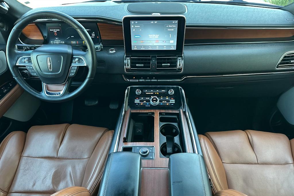 Thumbnail: 2020 Lincoln Navigator - 2