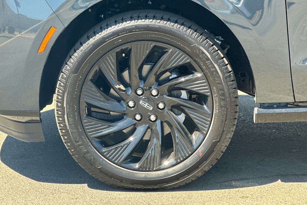 Thumbnail: 2026 Lincoln Navigator L - 8