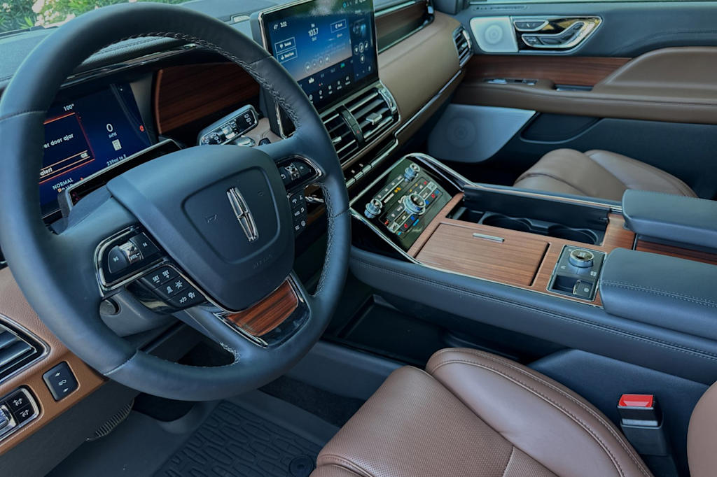 2024 Lincoln Navigator L Reserve 9