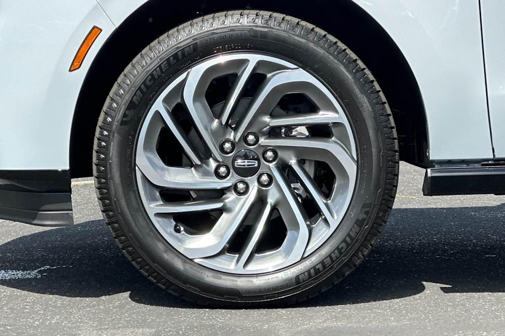 Thumbnail: 2026 Lincoln Navigator L - 8
