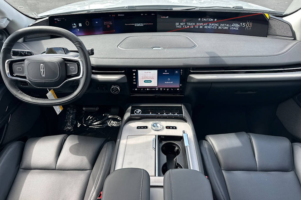 Thumbnail: 2026 Lincoln Navigator L - 2