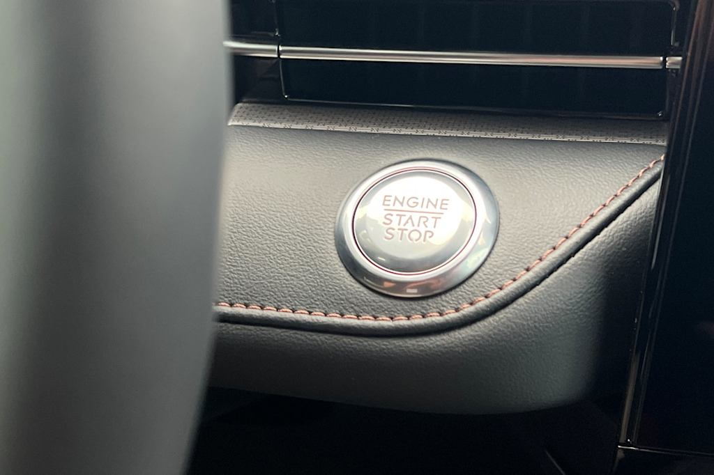 Thumbnail: 2026 Lincoln Nautilus - 26