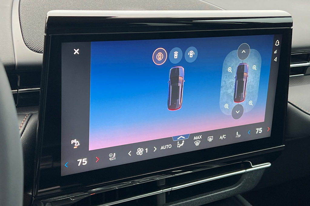 Thumbnail: 2026 Lincoln Nautilus - 24