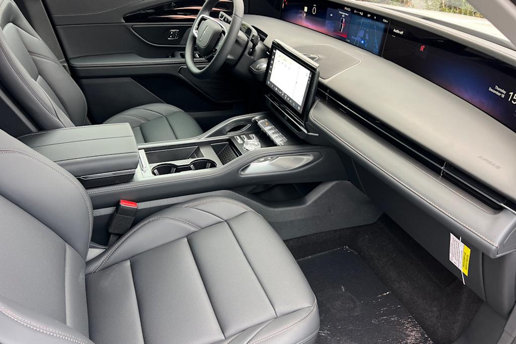 Thumbnail: 2026 Lincoln Nautilus - 9