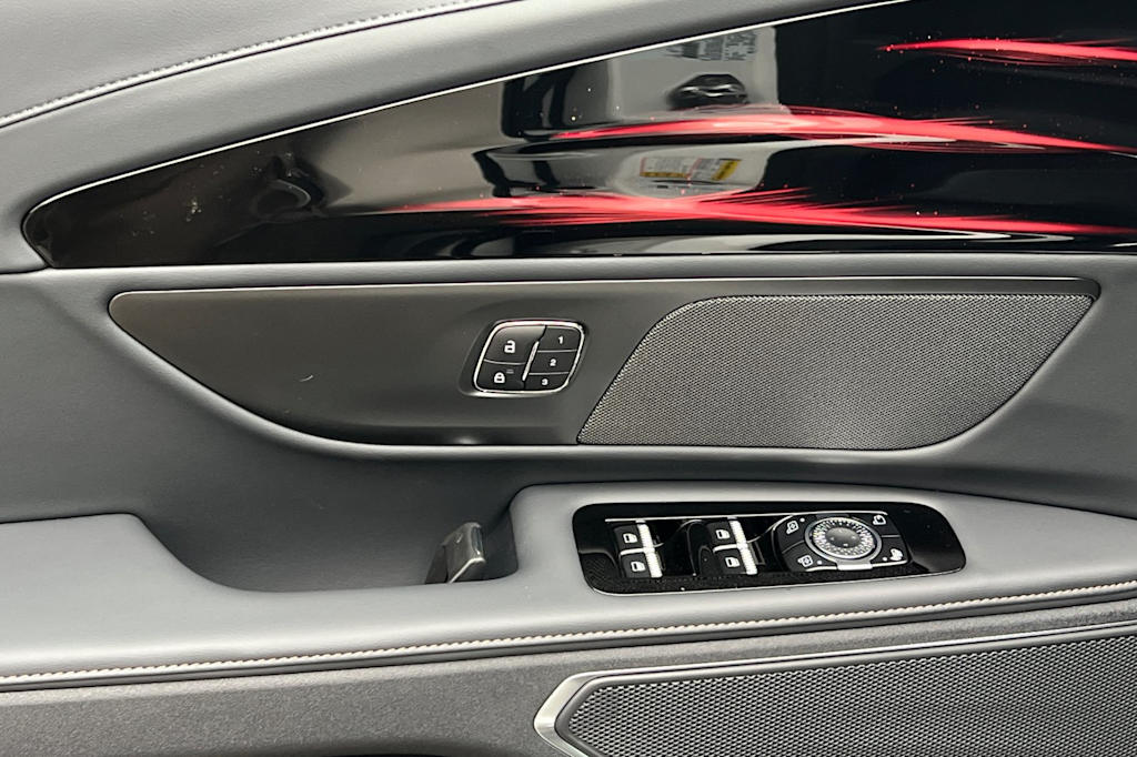 Thumbnail: 2026 Lincoln Nautilus - 20