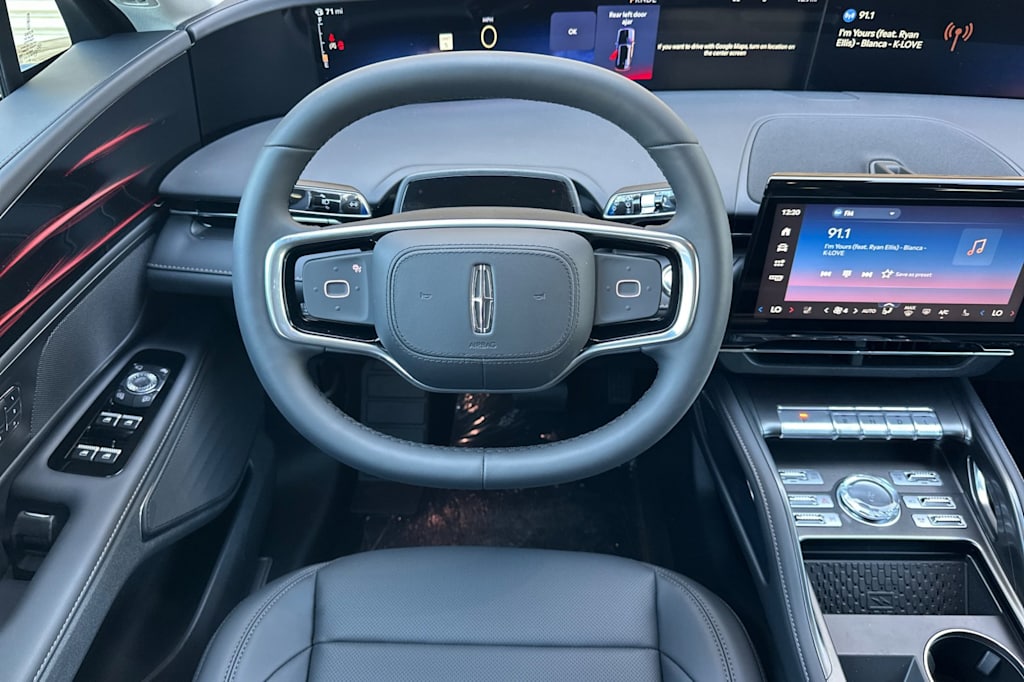 Thumbnail: 2026 Lincoln Nautilus - 12