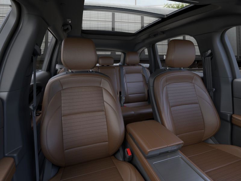 Thumbnail: 2026 Lincoln Nautilus - 9