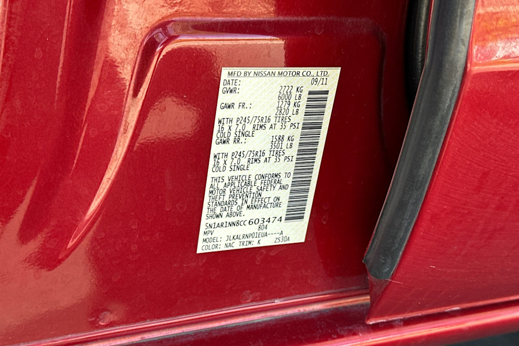 Thumbnail: 2012 Nissan Pathfinder - 18