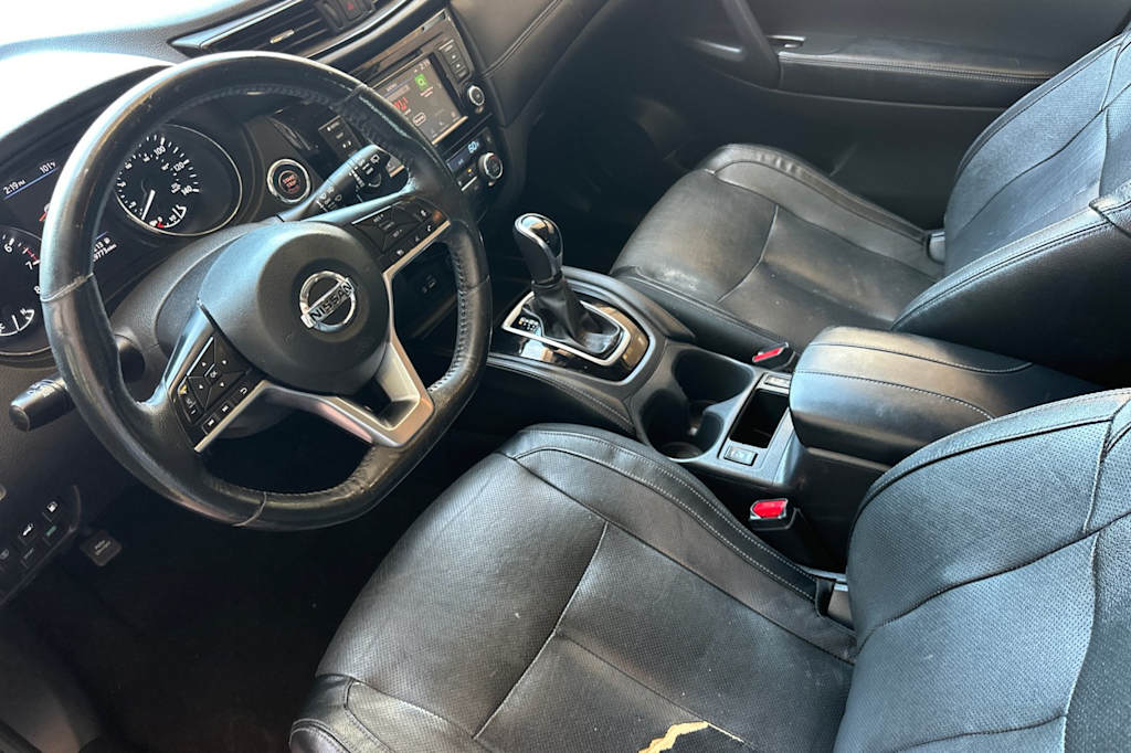 Thumbnail: 2018 Nissan Rogue - 9