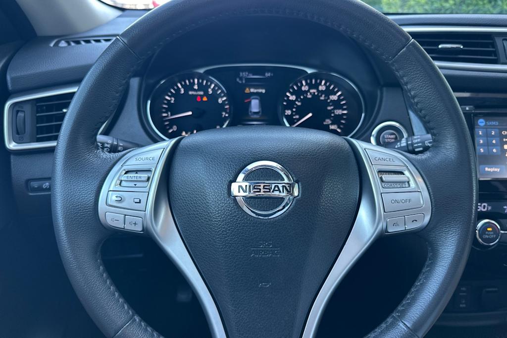 Thumbnail: 2015 Nissan Rogue - 28