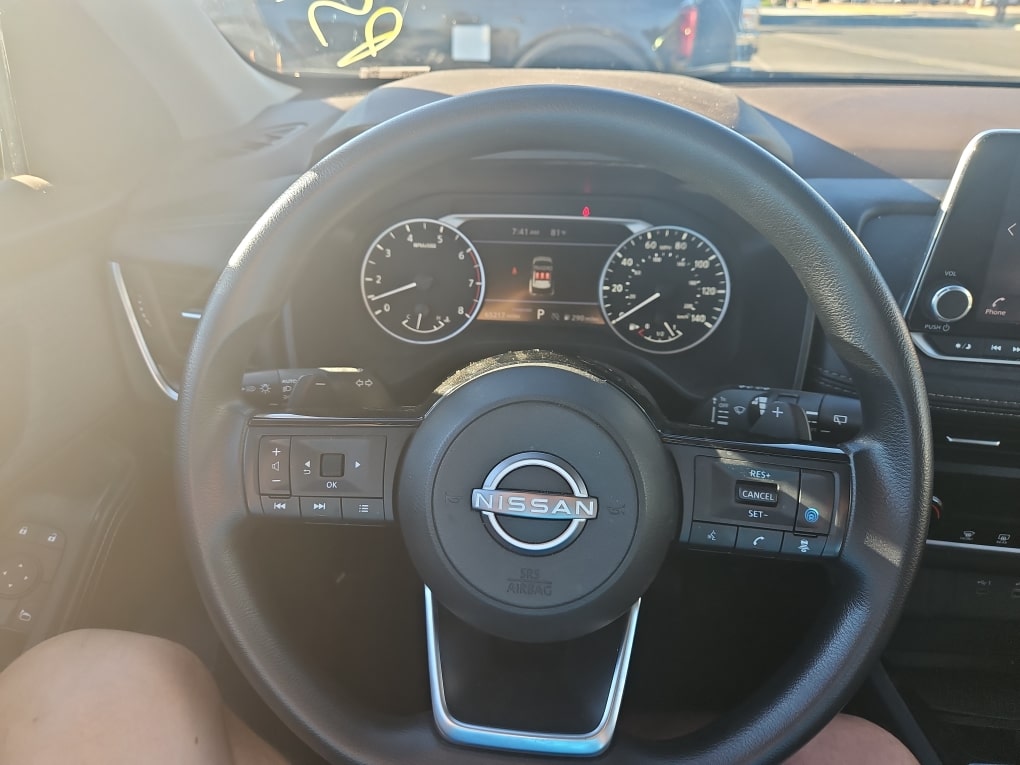 Thumbnail: 2023 Nissan Rogue - 13