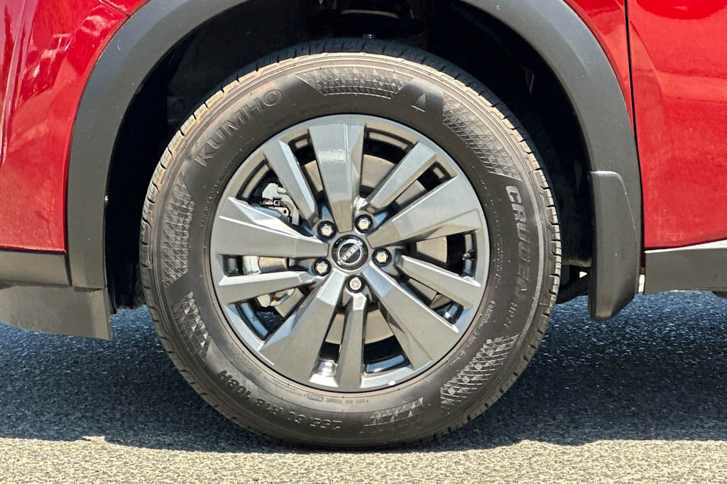 Thumbnail: 2024 Nissan Pathfinder - 7