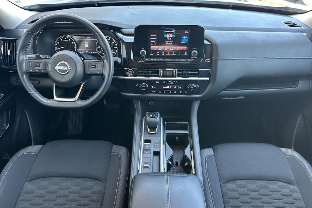 Thumbnail: 2022 Nissan Pathfinder - 2