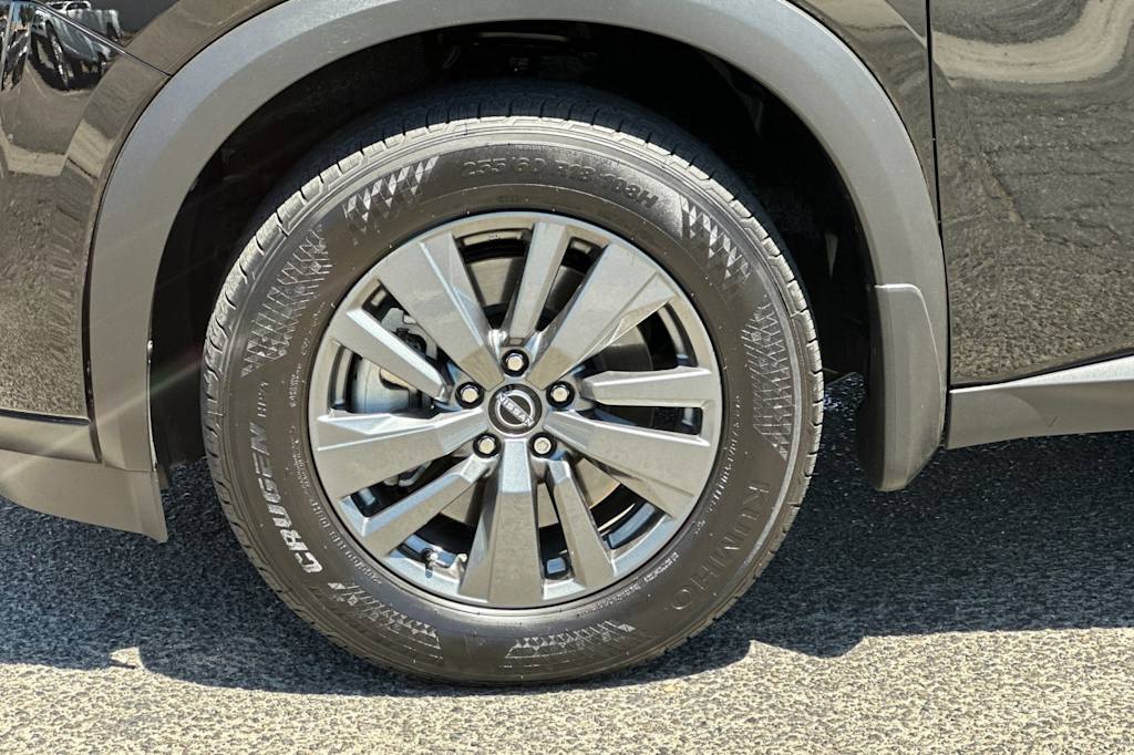 Thumbnail: 2025 Nissan Pathfinder - 8