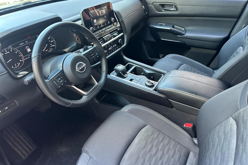Thumbnail: 2025 Nissan Pathfinder - 9