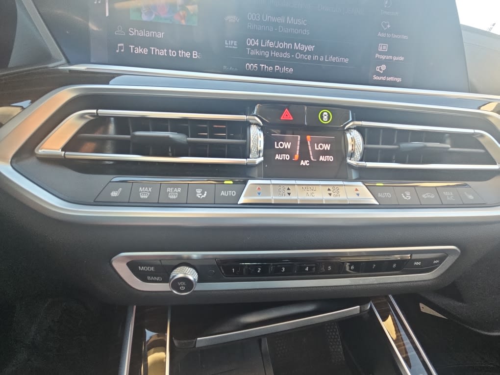 Thumbnail: 2019 BMW X7 - 20