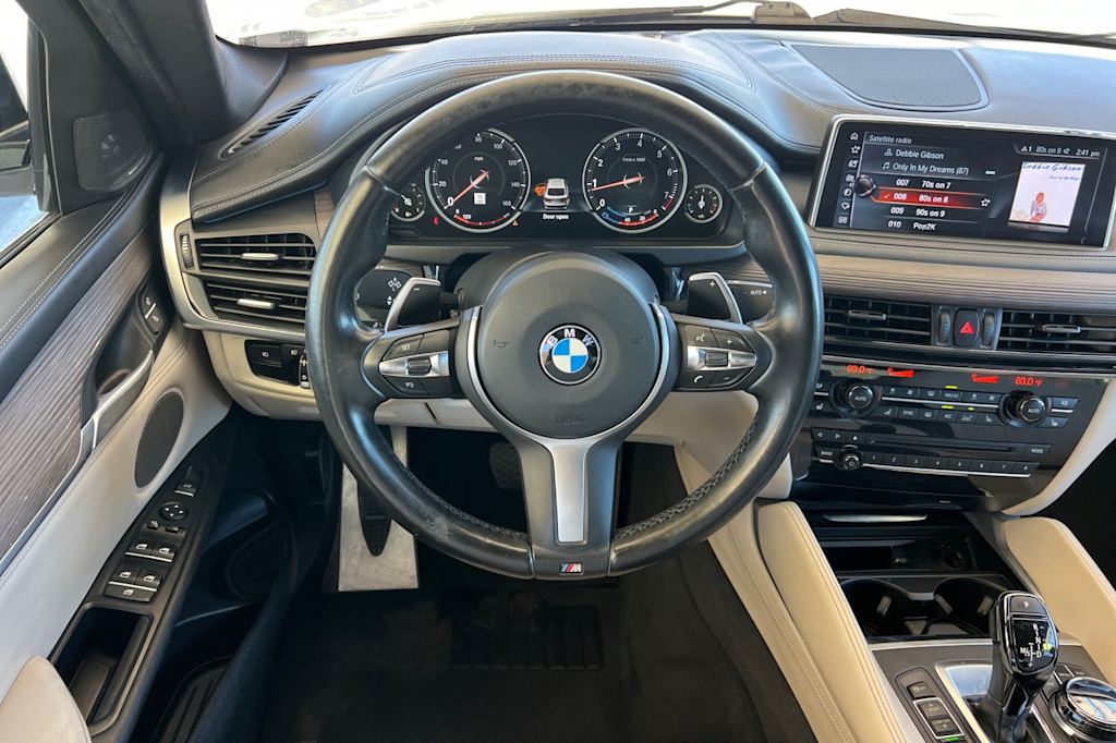 Thumbnail: 2017 BMW X6 - 10