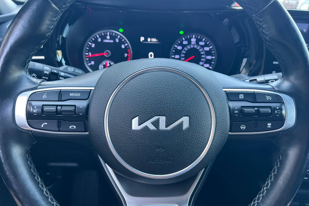 Thumbnail: 2022 Kia K5 - 27
