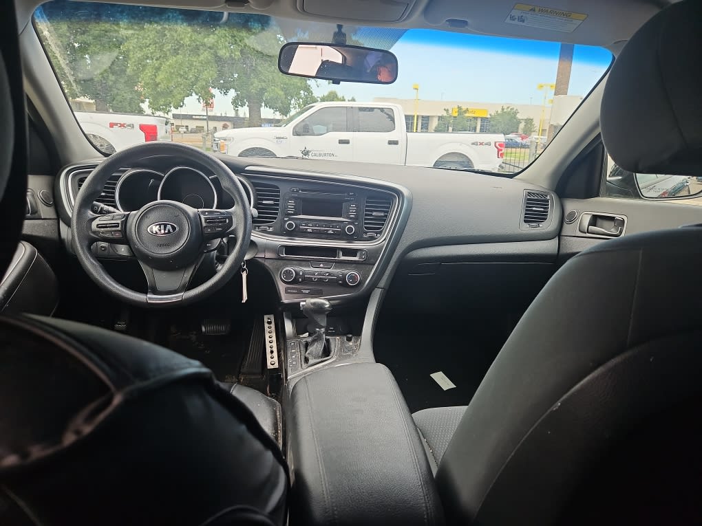 Thumbnail: 2015 Kia Optima - 8