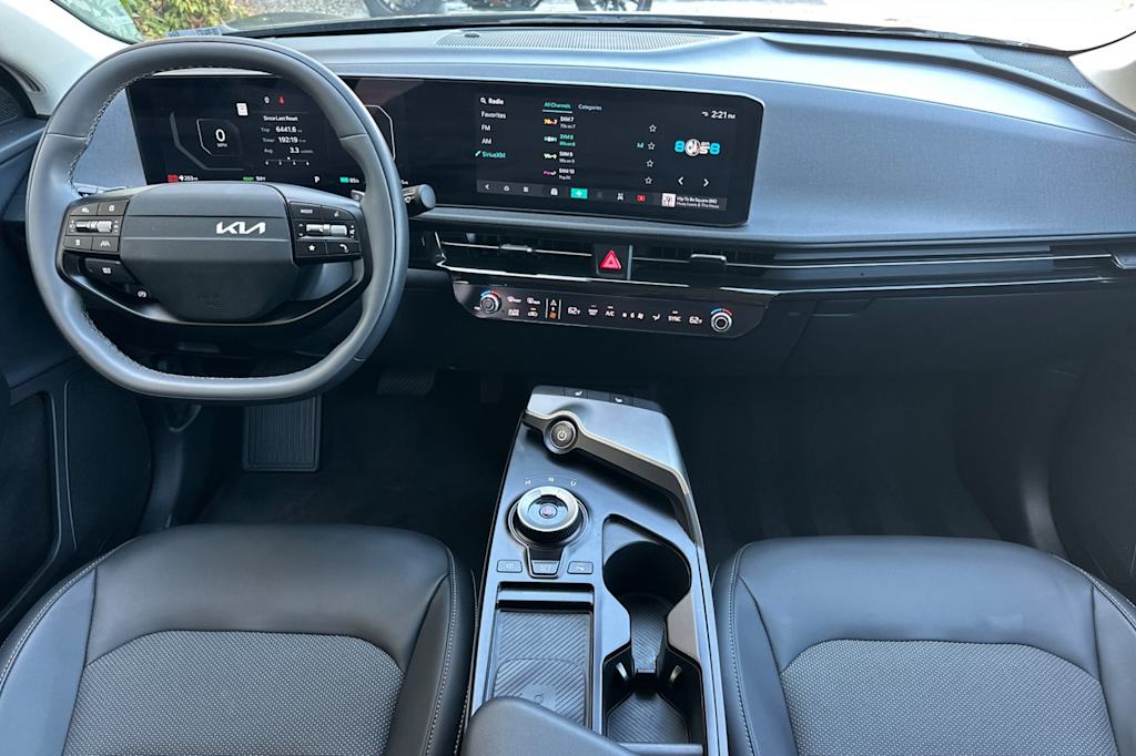 Thumbnail: 2025 Kia EV6 - 2