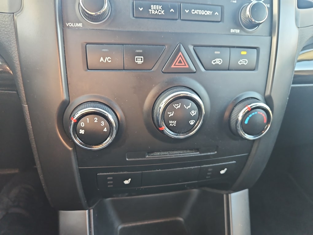 Thumbnail: 2013 Kia Sorento - 21