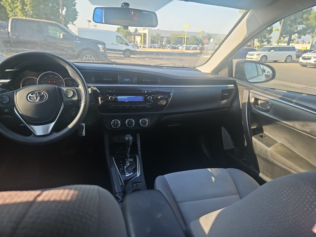 Thumbnail: 2014 Toyota Corolla - 8