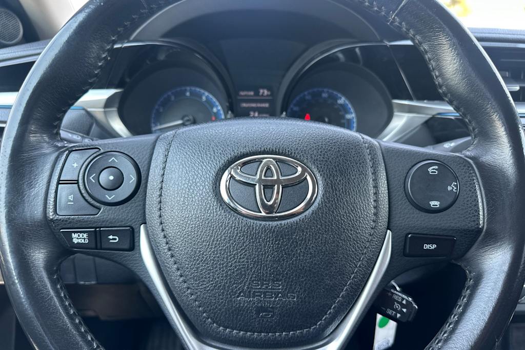 Thumbnail: 2015 Toyota Corolla - 24
