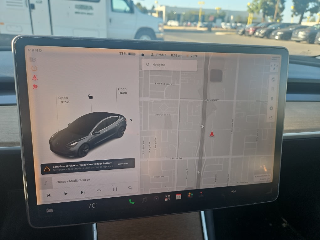 Thumbnail: 2018 Tesla Model 3 - 12