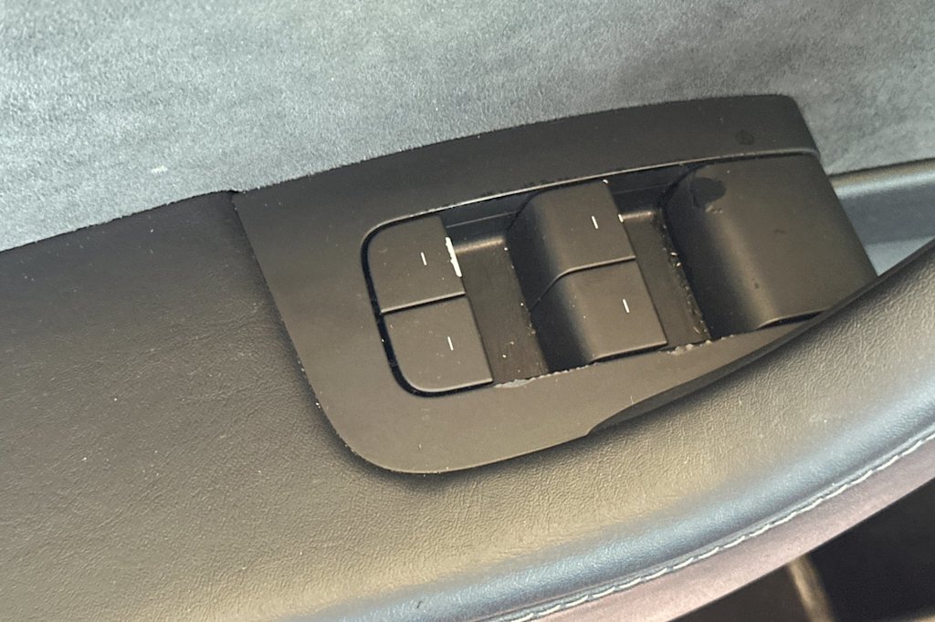 Thumbnail: 2022 Tesla Model 3 - 20