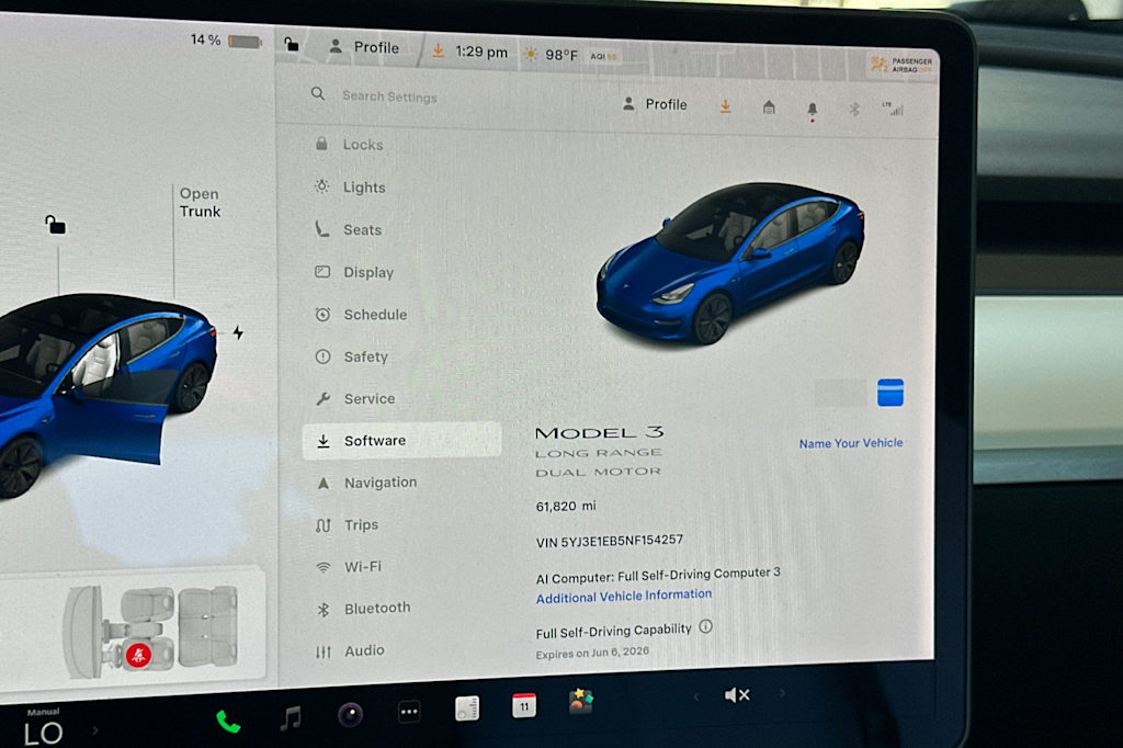 Thumbnail: 2022 Tesla Model 3 - 14