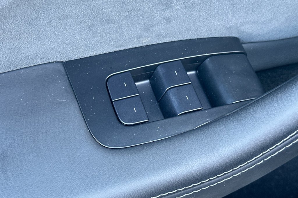 Thumbnail: 2024 Tesla Model 3 - 21
