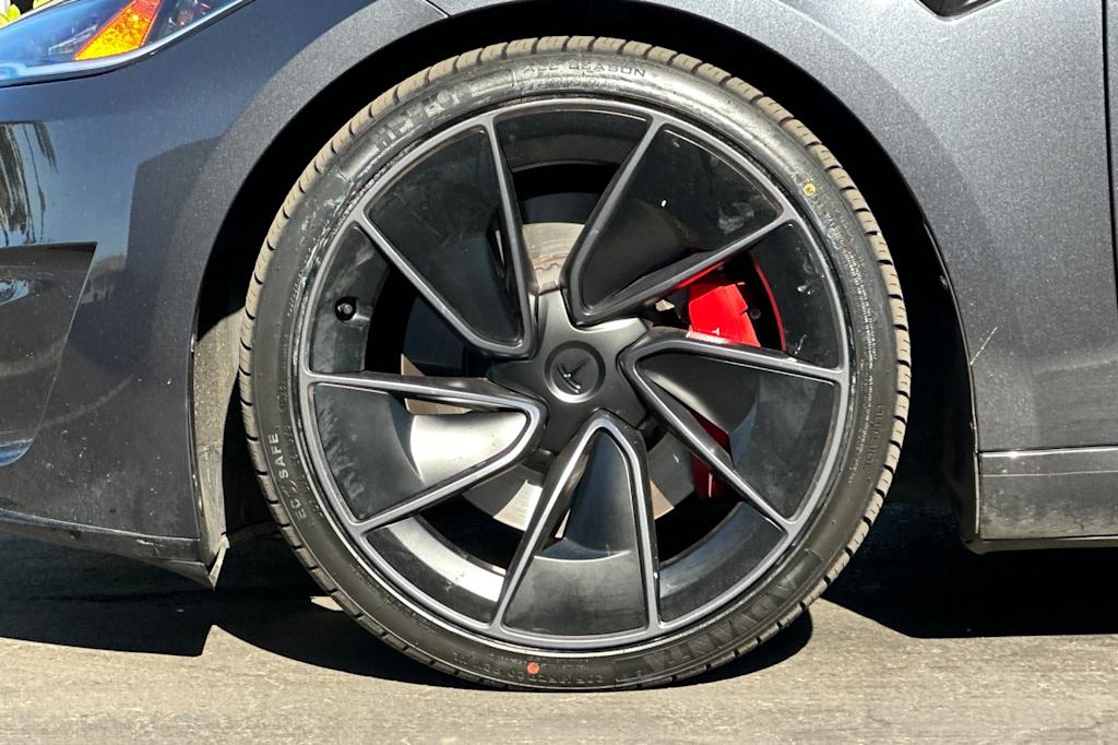 Thumbnail: 2024 Tesla Model 3 - 8
