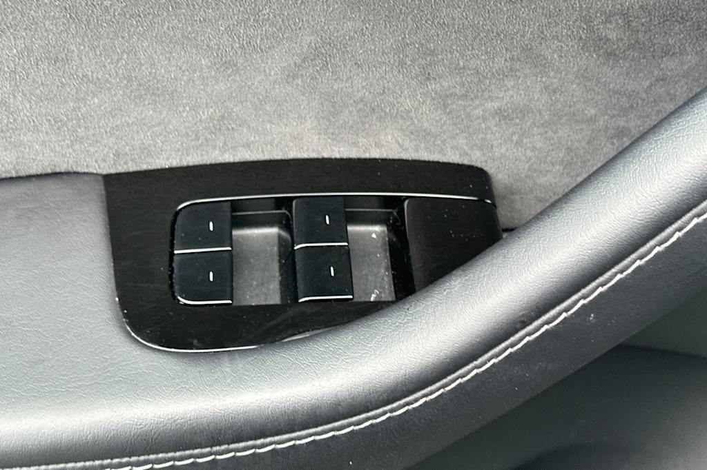 Thumbnail: 2021 Tesla Model Y - 20