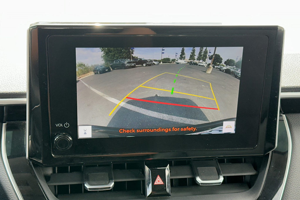 Thumbnail: 2023 Toyota Corolla Cross - 23