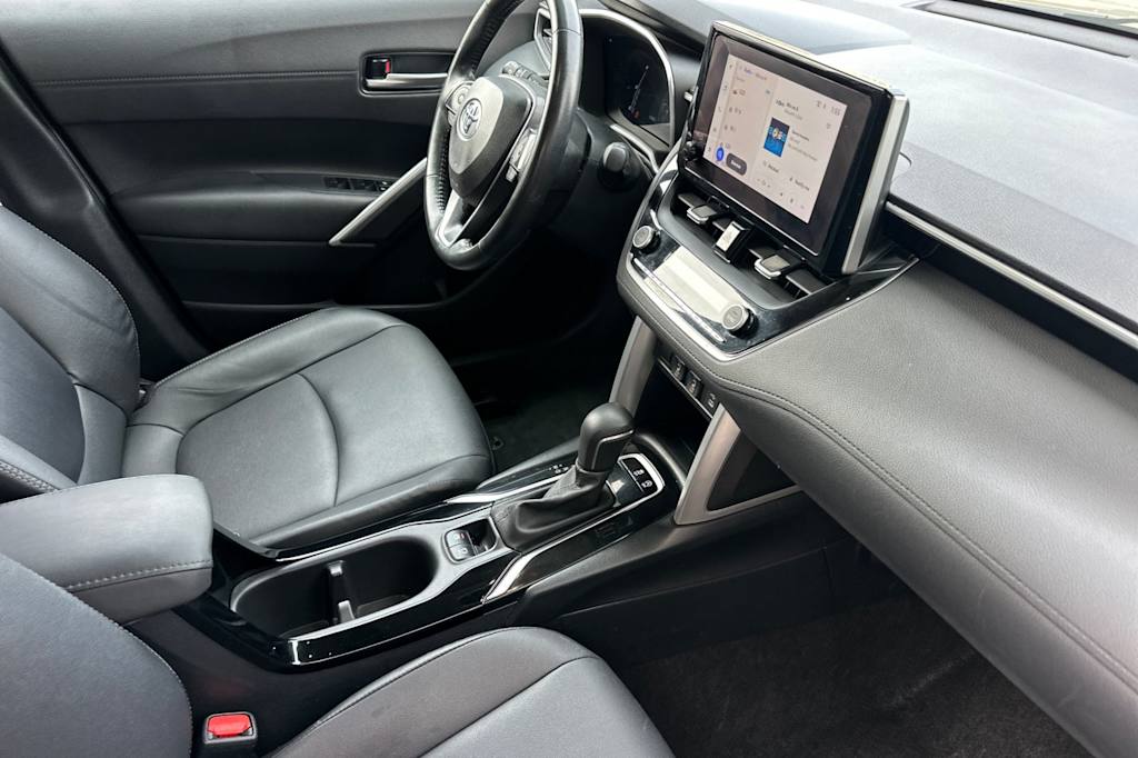 Thumbnail: 2023 Toyota Corolla Cross - 12