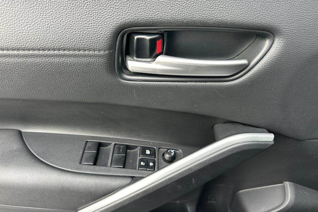 Thumbnail: 2023 Toyota Corolla Cross - 19