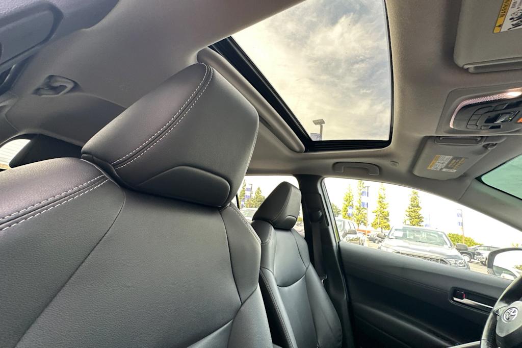 Thumbnail: 2023 Toyota Corolla Cross - 22