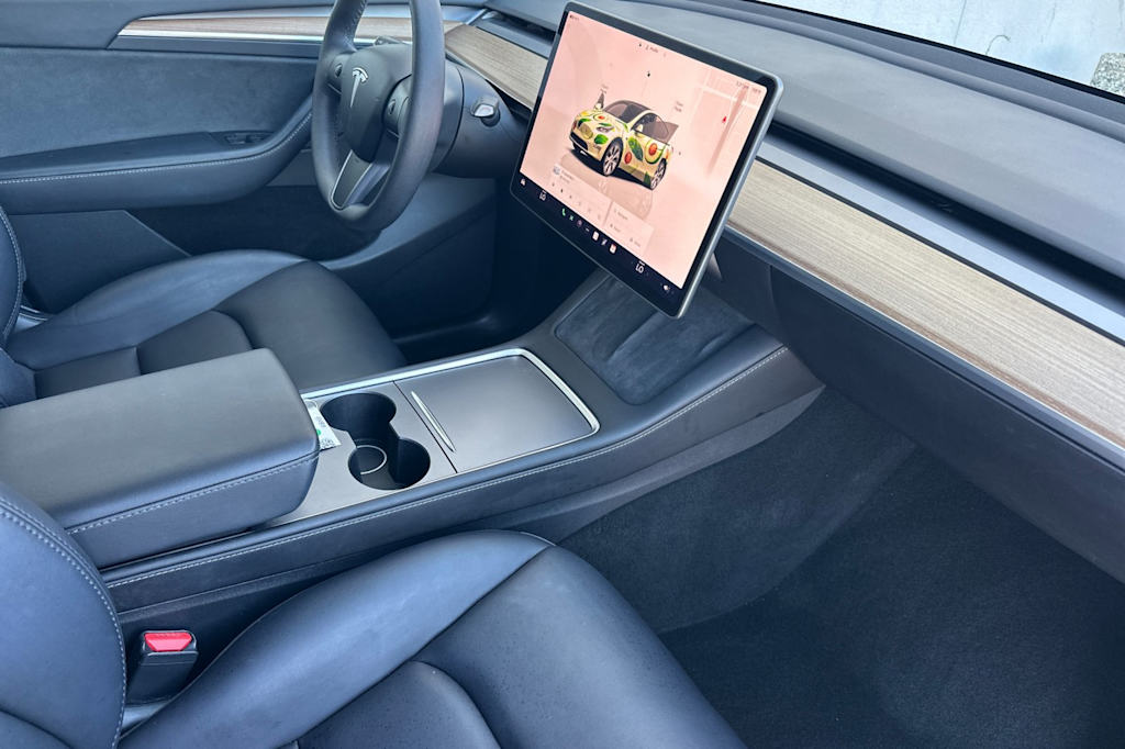 Thumbnail: 2024 Tesla Model Y - 12