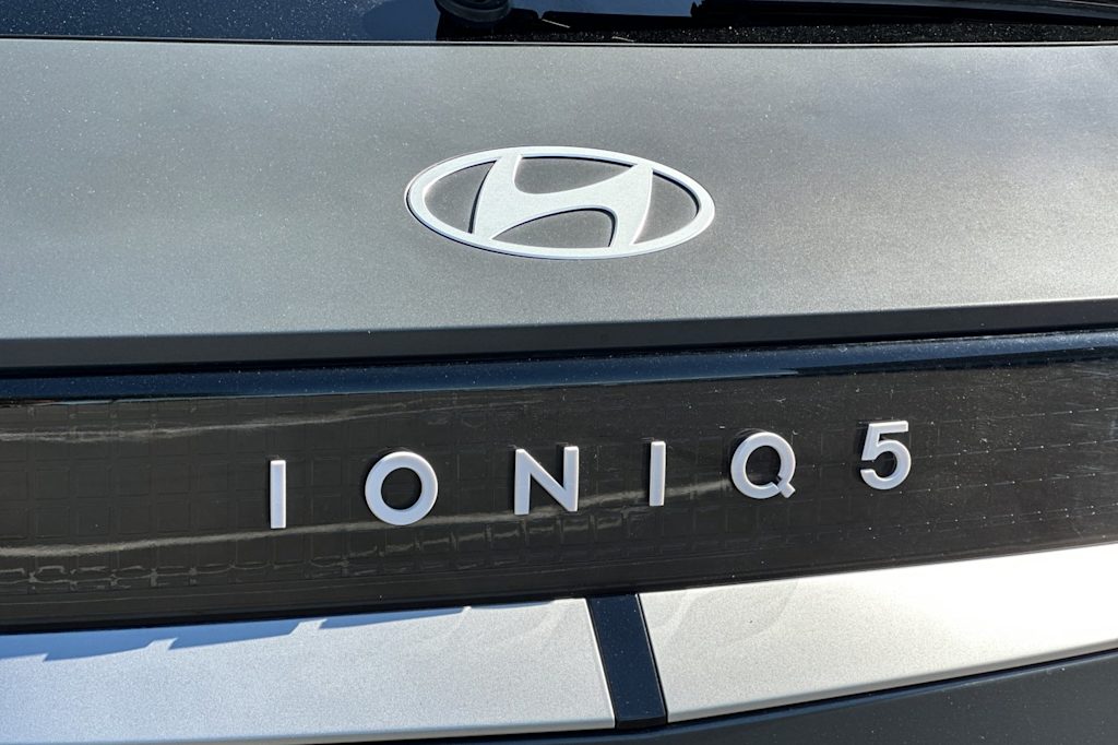 Thumbnail: 2025 Hyundai Ioniq 5 - 7