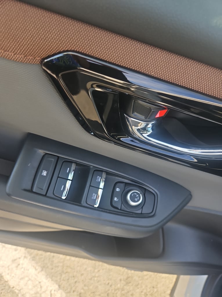 Thumbnail: 2025 Subaru Forester - 21