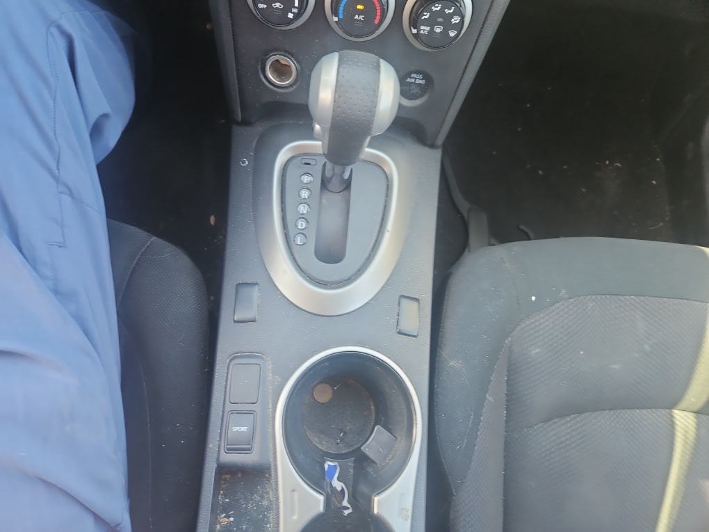 Thumbnail: 2013 Nissan Rogue - 13