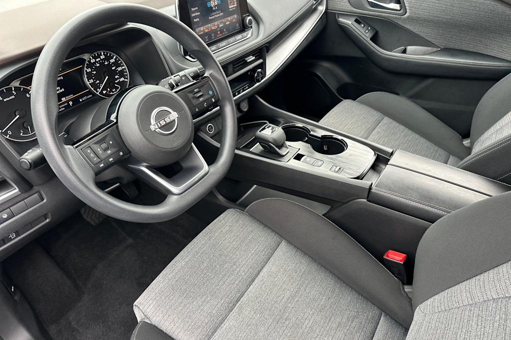 Thumbnail: 2023 Nissan Rogue - 9