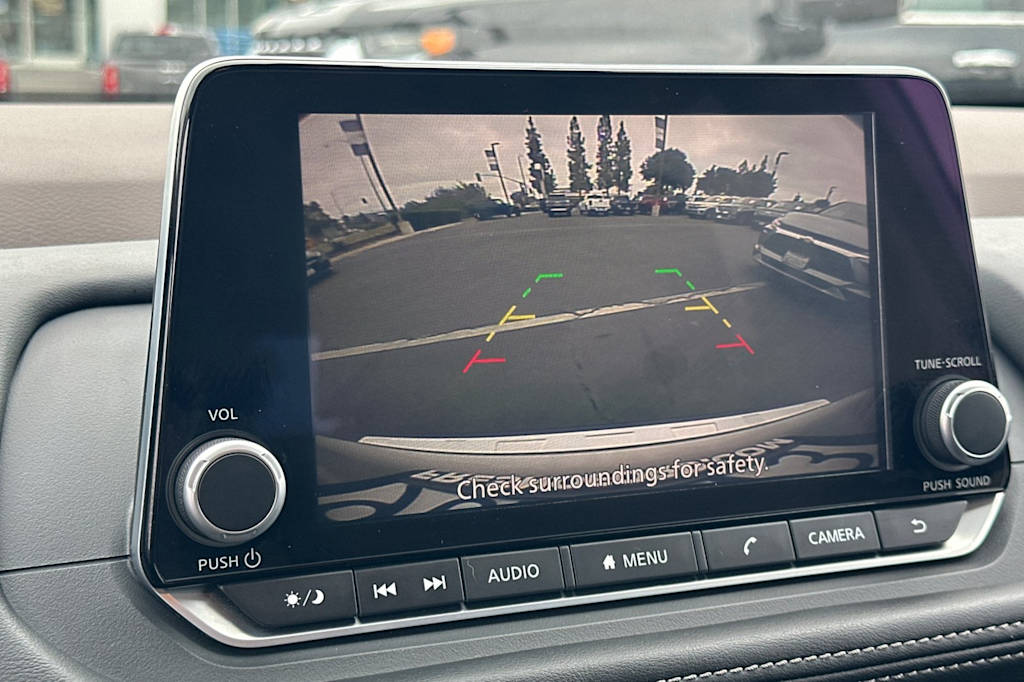 Thumbnail: 2023 Nissan Rogue - 24