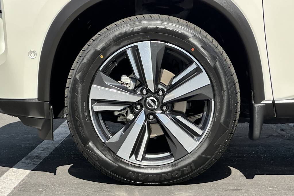 Thumbnail: 2023 Nissan Rogue - 8