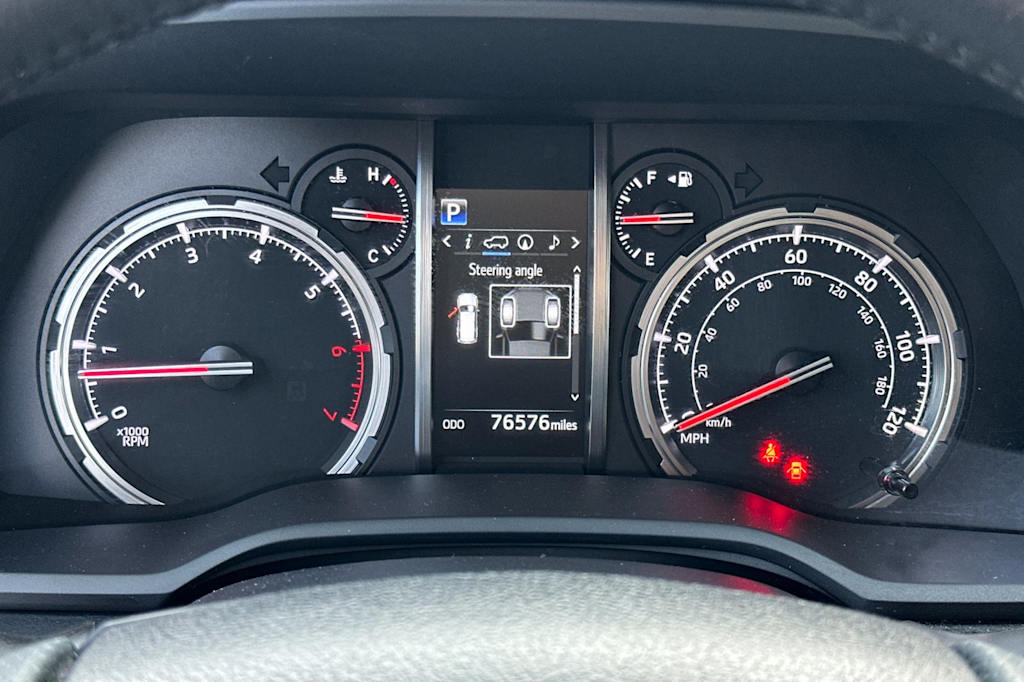 Thumbnail: 2021 Toyota 4Runner - 15