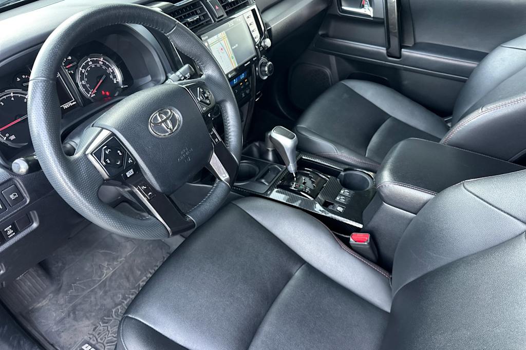 Thumbnail: 2021 Toyota 4Runner - 9