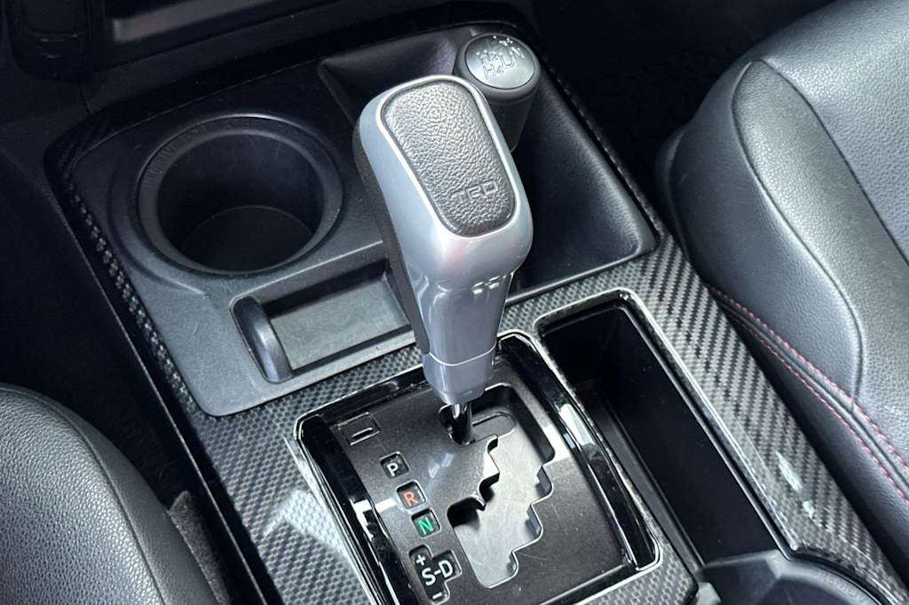 Thumbnail: 2021 Toyota 4Runner - 14