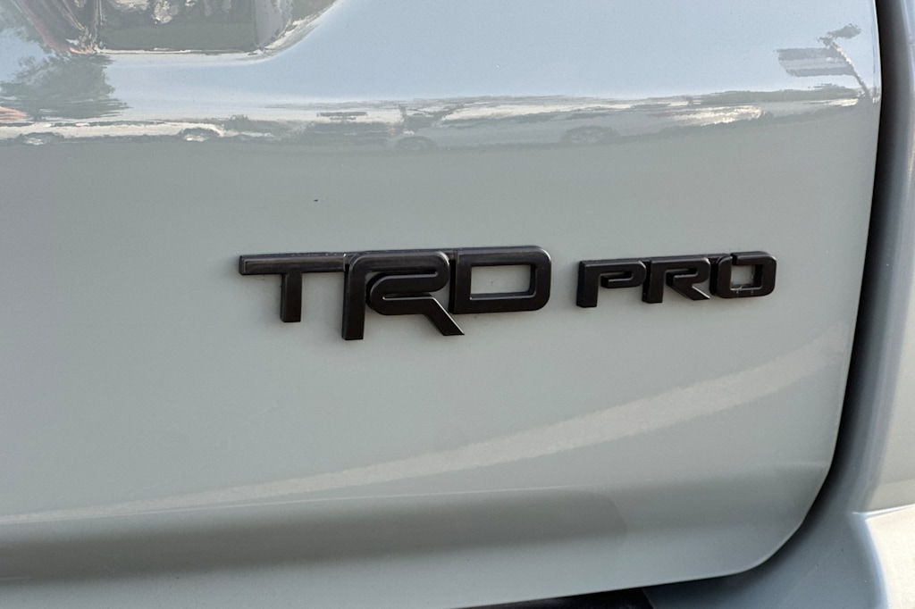 Thumbnail: 2021 Toyota 4Runner - 7