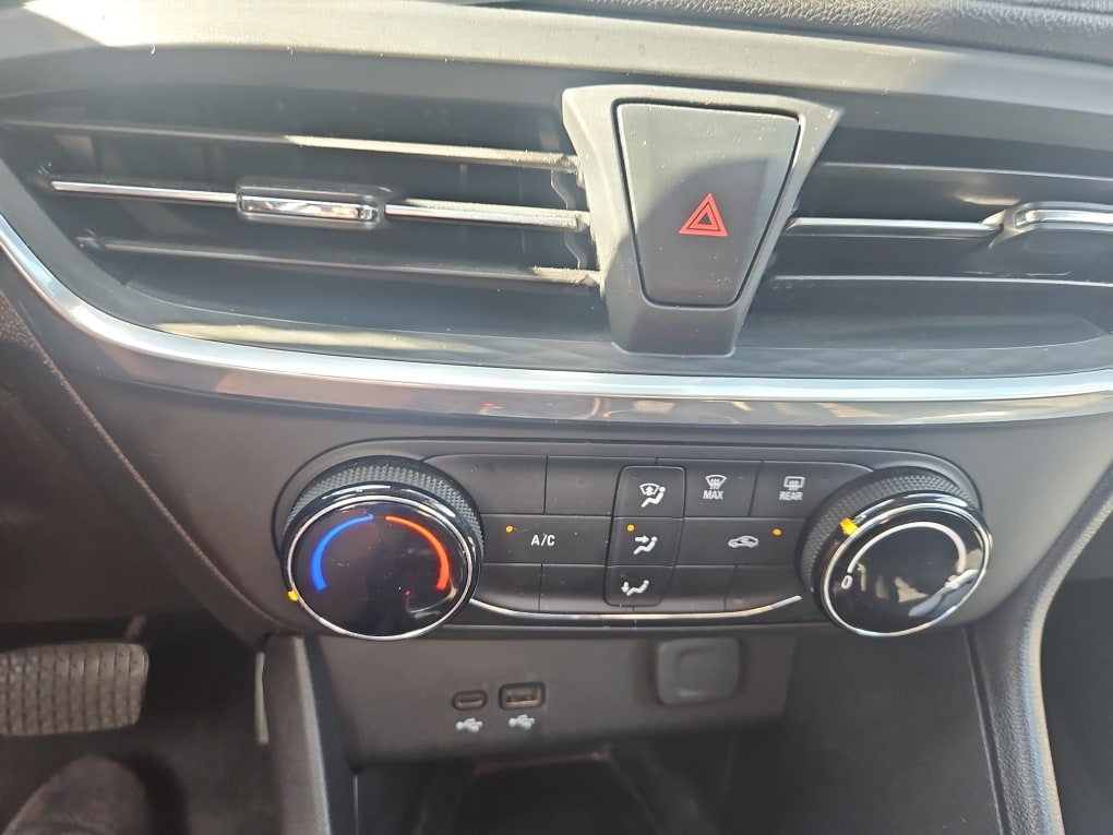 Thumbnail: 2024 Buick Encore GX - 20