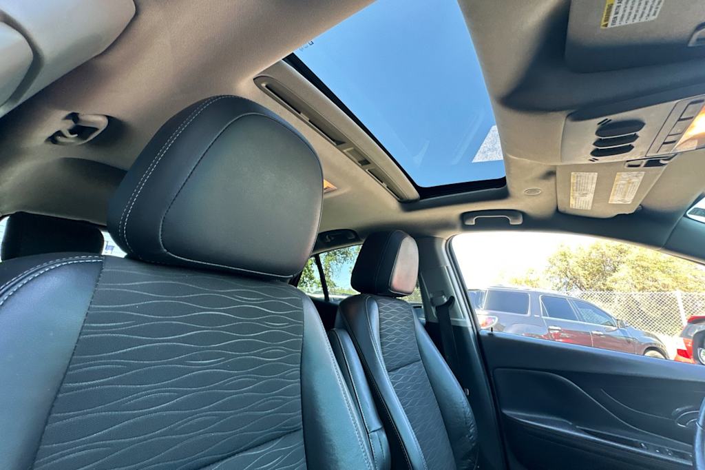 Thumbnail: 2015 Buick Encore - 10